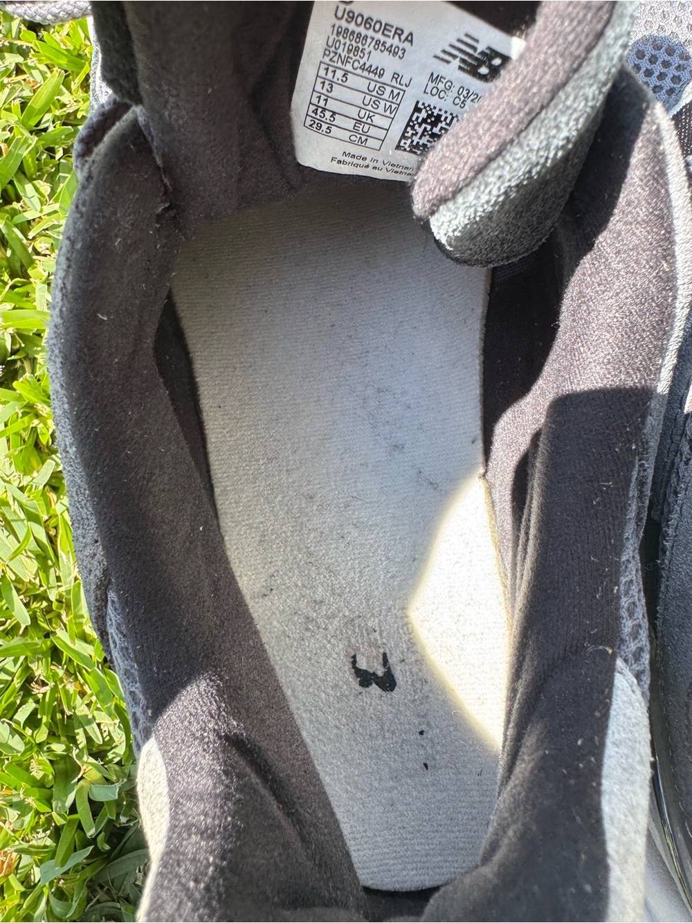 New Balance Gender Inclusive 9060 Sneaker - Picture 11 of 11